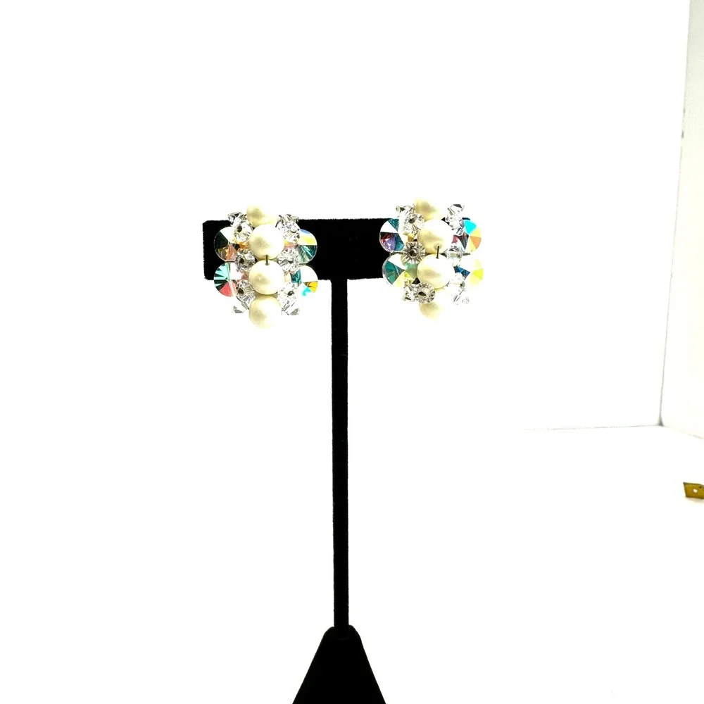 Vintage Faux Pearl Aurora‎ Borealis Crystal Cluster Clip On Earrings Silver Tone